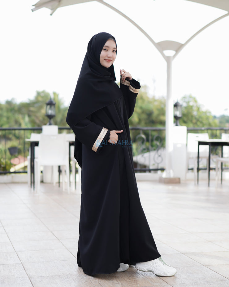 Gamis Abaya Syari Az-zaitun Jetblack by Alsyahra Exclusive