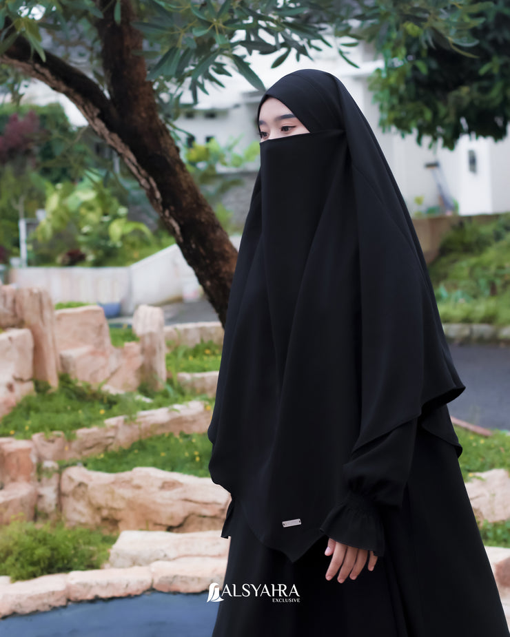 Alsyahra Exclusive French Khimar Ayumi Size L Soft Crown Exclusive